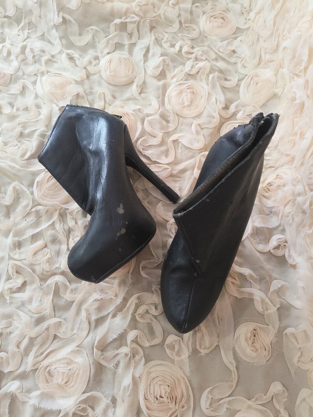 Women’s Black High Heel Platform Ankle Booties - Picture 3 of 4